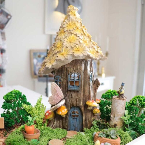 Mini Garten und Wichteltür