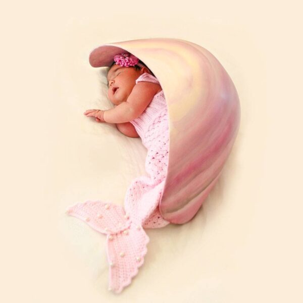 Belly Bowl Gipsbauch Schale als rosa Muschel bemalt mit Baby