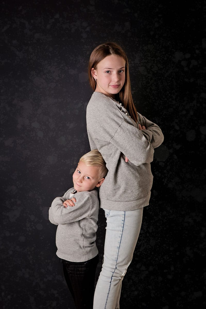 Geschwister im Fotostudio Karlsruhe Daxlanden