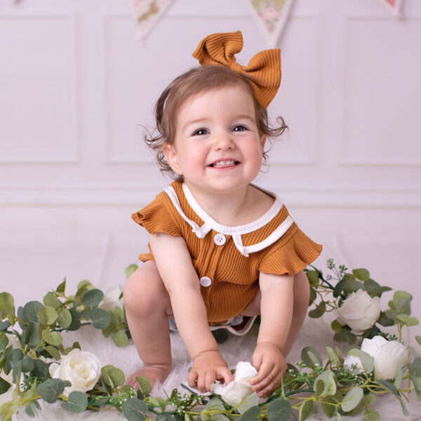 Kinderportrait im Fotostudio Karlsruhe mit weichem Licht und sanfter, zeitloser Bildstimmung.